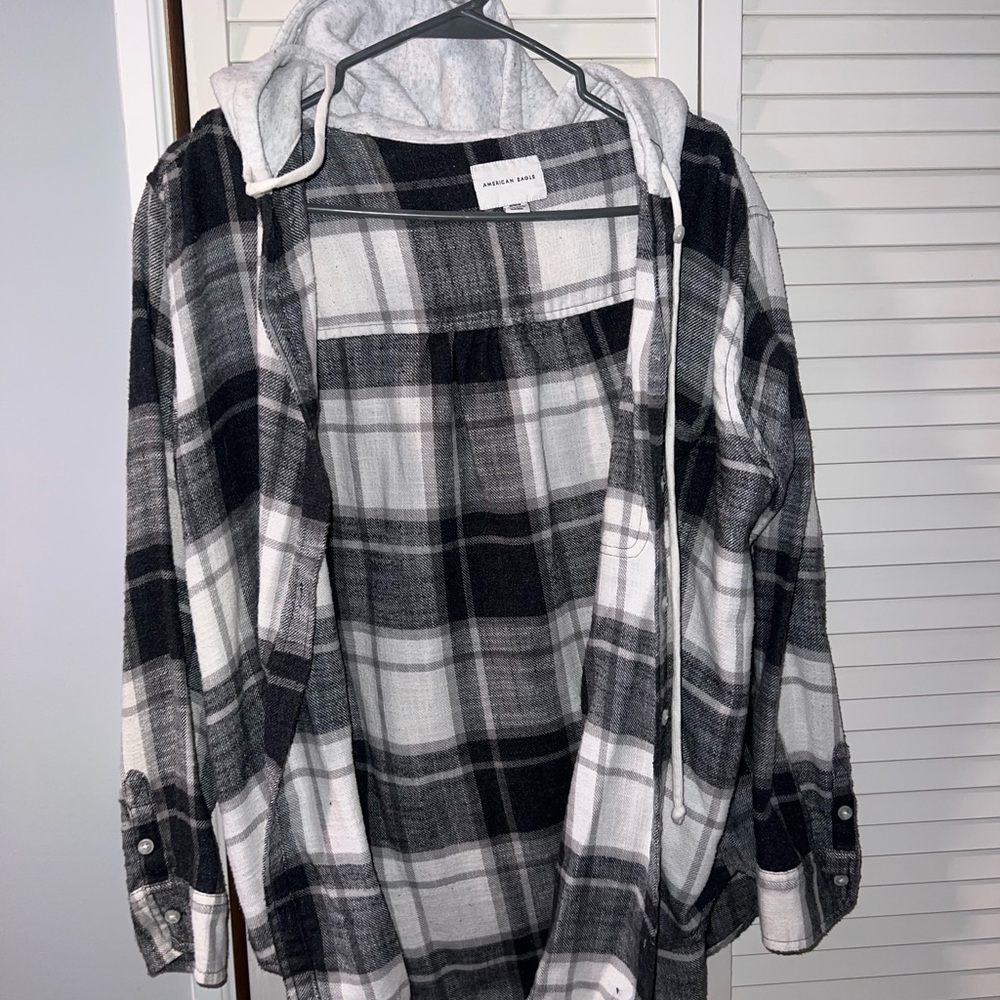 American Eagle Outfitters Gray and White Plaid Shirt